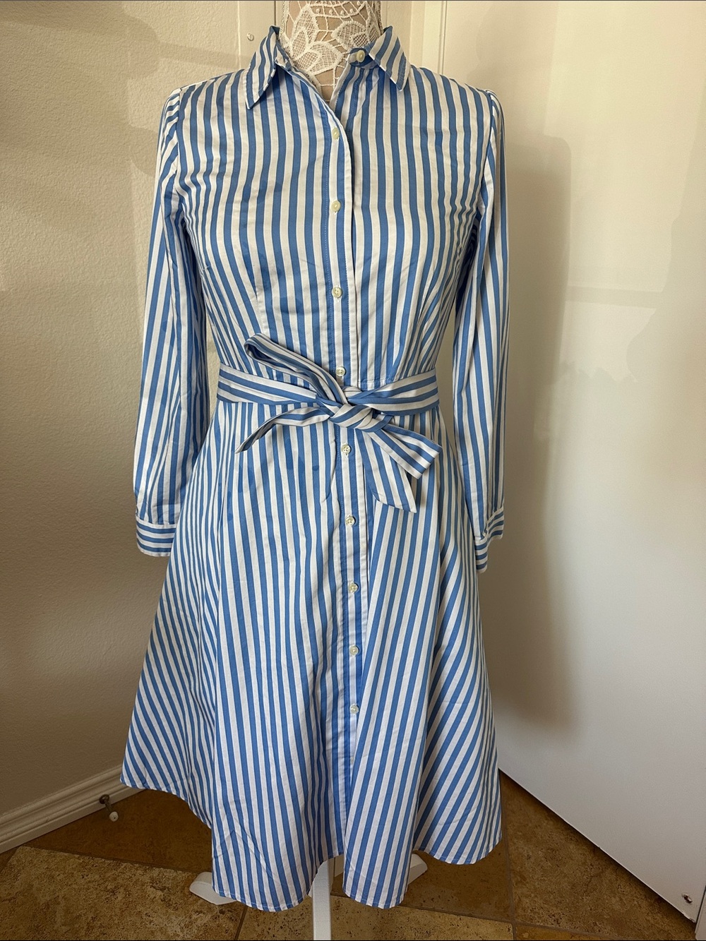 TALBOTS Classic Poplin Shirtdtess - Vertival Stripe Size 4P